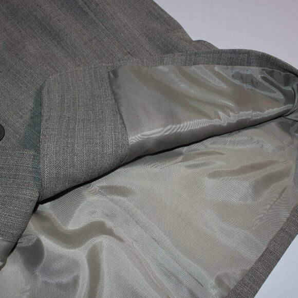 Vintage Gray Le Suit 2-Piece Suit with Jacket and Skirt Size 14 - Picture 8 of 15